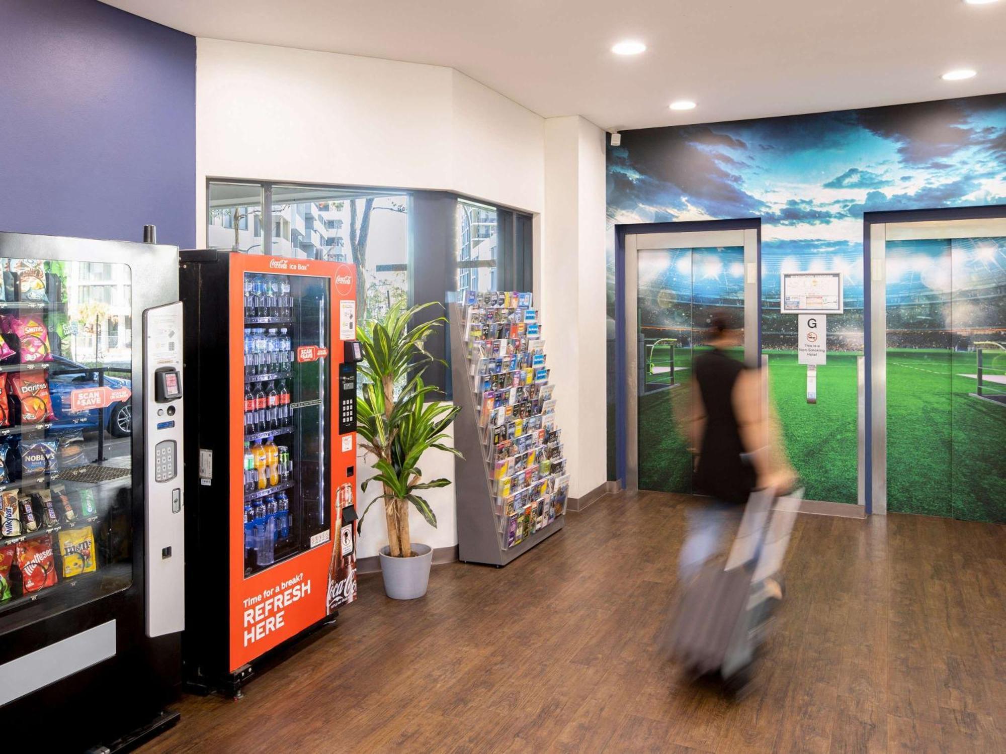Ibis Budget Sydney Olympic Park Exteriör bild