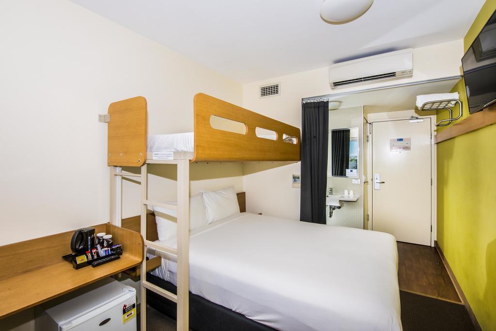 Ibis Budget Sydney Olympic Park Exteriör bild