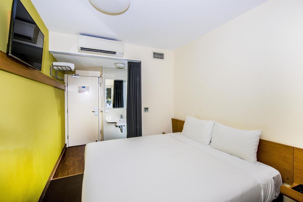 Ibis Budget Sydney Olympic Park Exteriör bild
