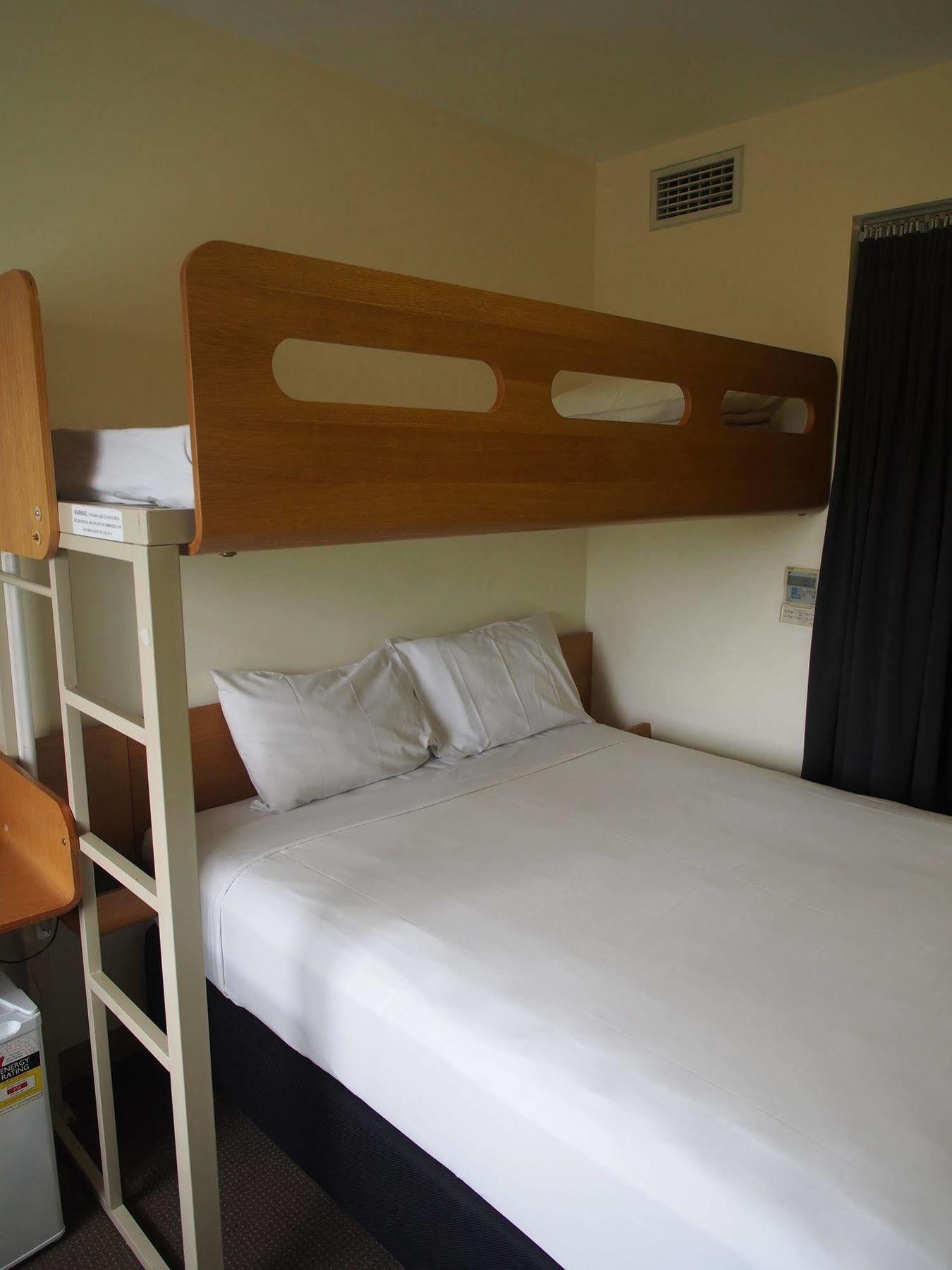 Ibis Budget Sydney Olympic Park Exteriör bild