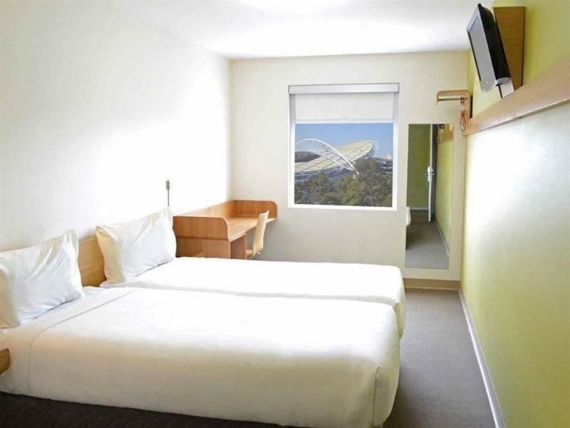 Ibis Budget Sydney Olympic Park Exteriör bild