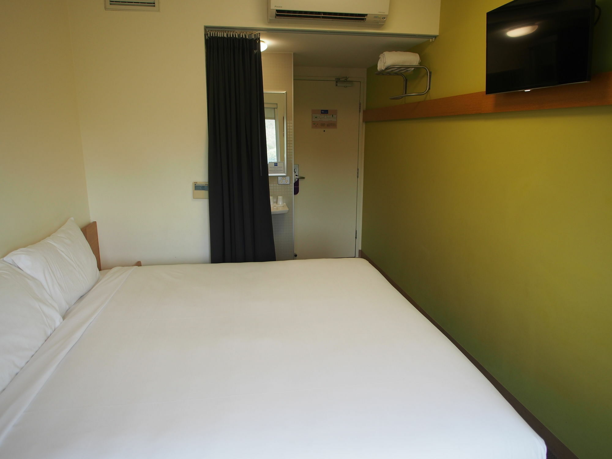 Ibis Budget Sydney Olympic Park Exteriör bild